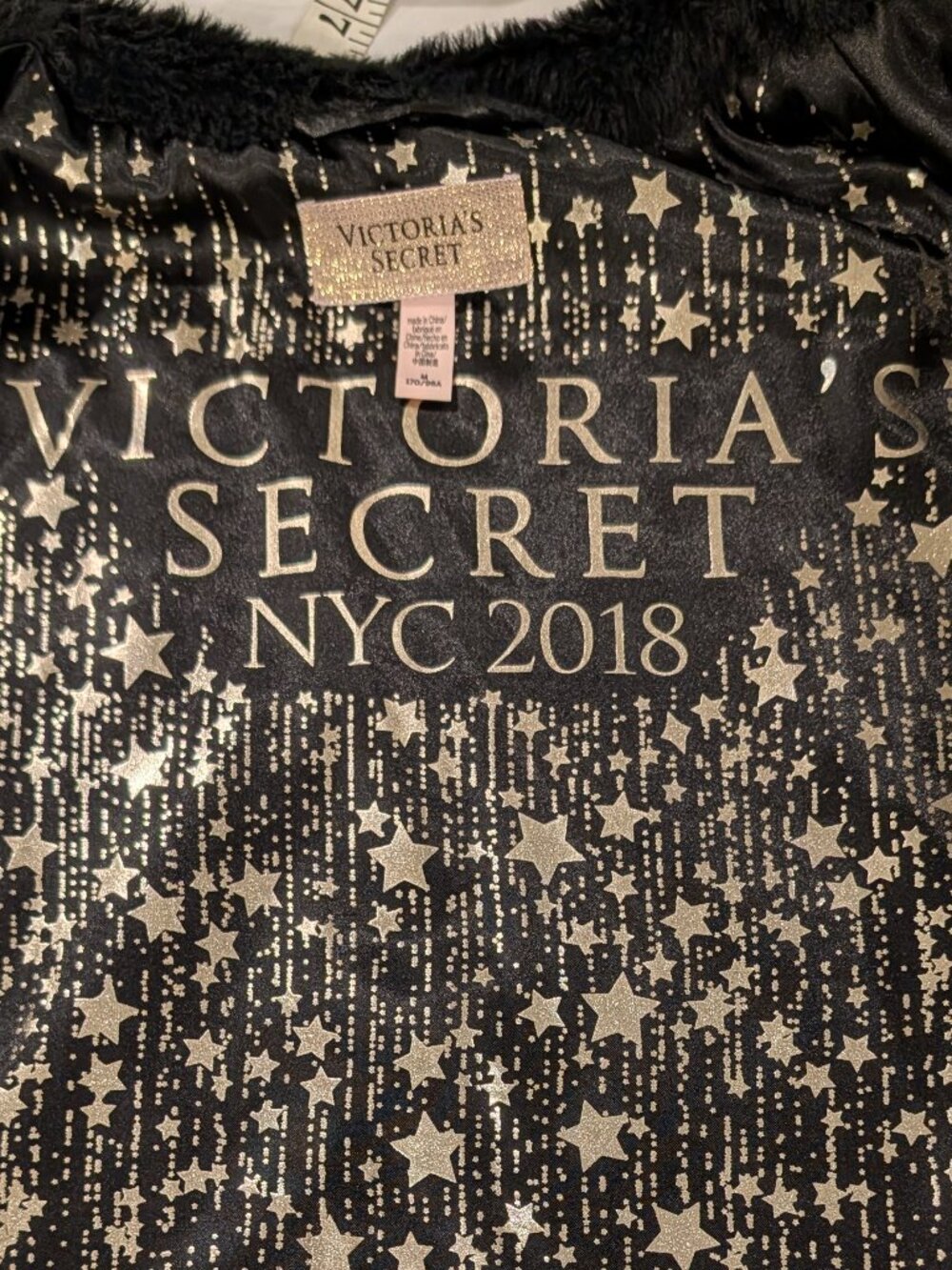Victoria’s Secret Fashion Show NYC 2018 Faux Fur Bomber | Star Lining | Sz M